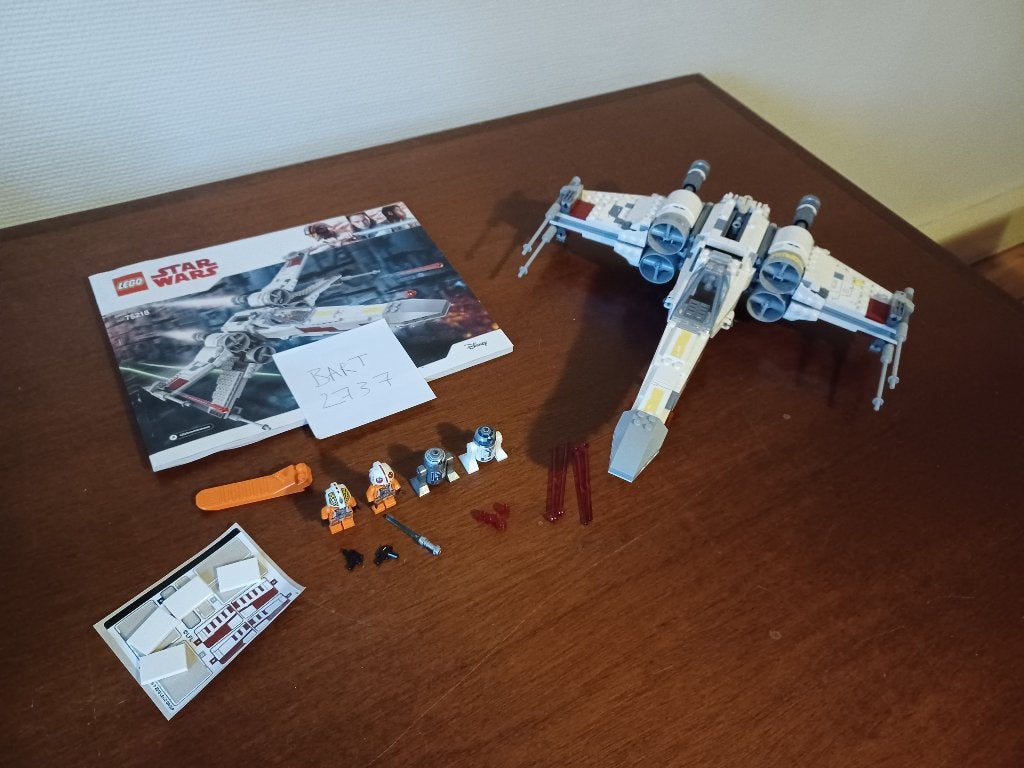 LEGO Star Wars 75218 X-Wing Starfighter, Ophalen, Zo goed als nieuw, Replica