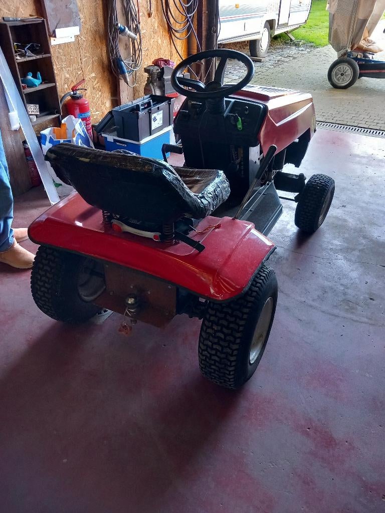 MTD trekker, Tuin en Terras, Ophalen, Gebruikt, Versnellingen