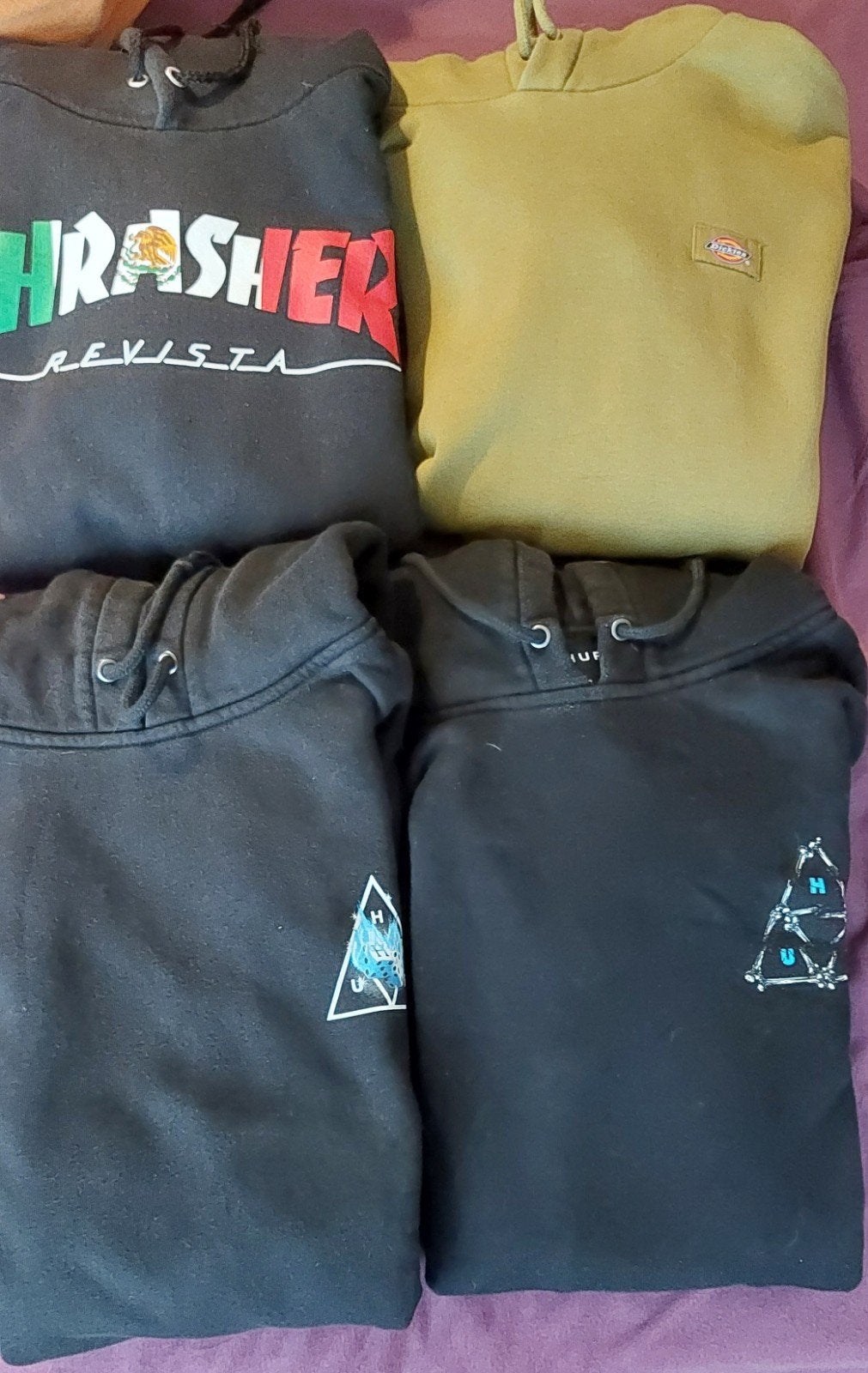 4 skate hoodies maat small, Ophalen