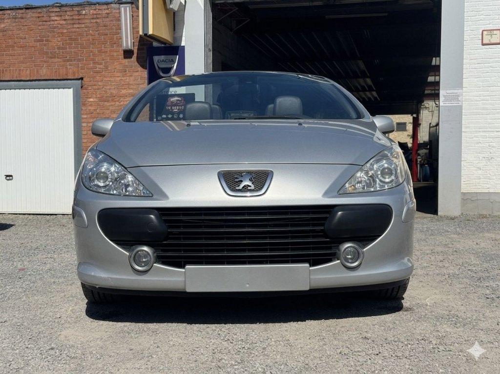 Peugeot 307 CC 2.0 Benzine Automaat 2006 174.000 km, Auto's, Peugeot, 1998 cc, Zwart, 4 cilinders, Cabriolet
