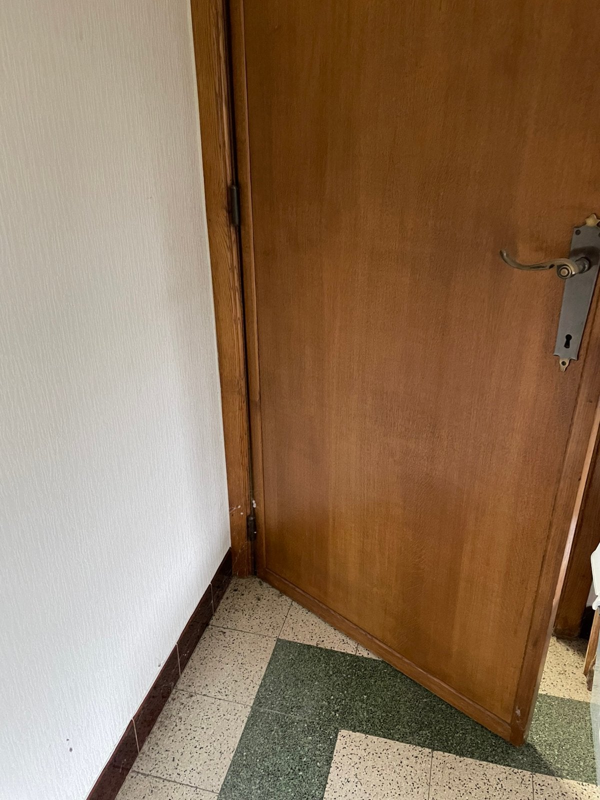 Houten deuren, Ophalen