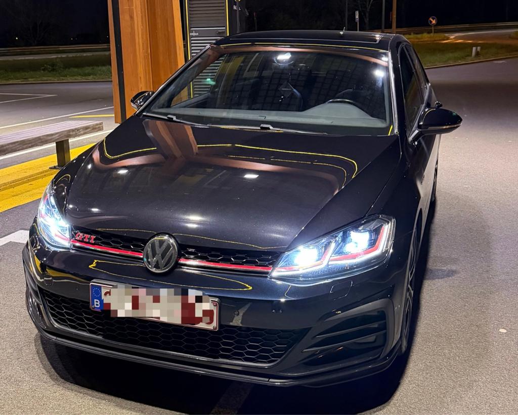 Golf 7.5 GTI Performance – Pano – Virtual Cockpit – TOPSTAAT, Auto's, 1984 cc, Alcantara, Zwart, Overige kleuren