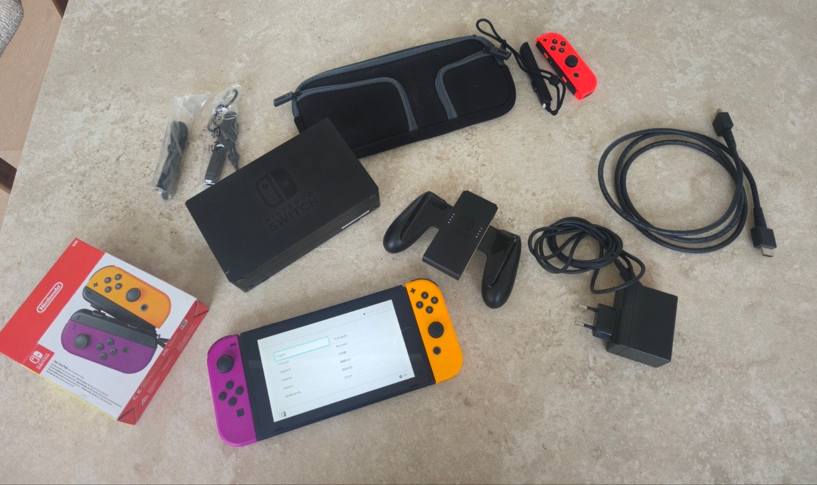 Nintendo Switch V1 complète – Excellent état + accessoires, Consoles de jeu & Jeux vidéo, Enlèvement, Comme neuf, Avec 1 manette