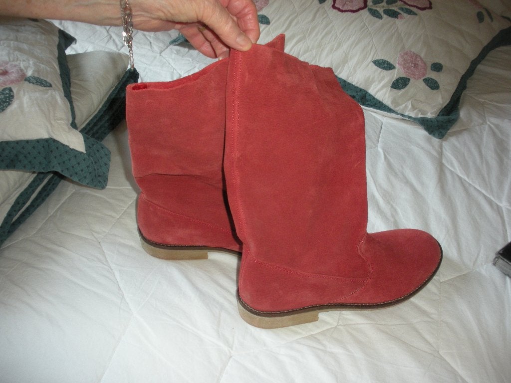 Paire de bottes en cuir rouge, pointure 40., 3 suisses, Enlèvement, Bottes hautes, Neuf
