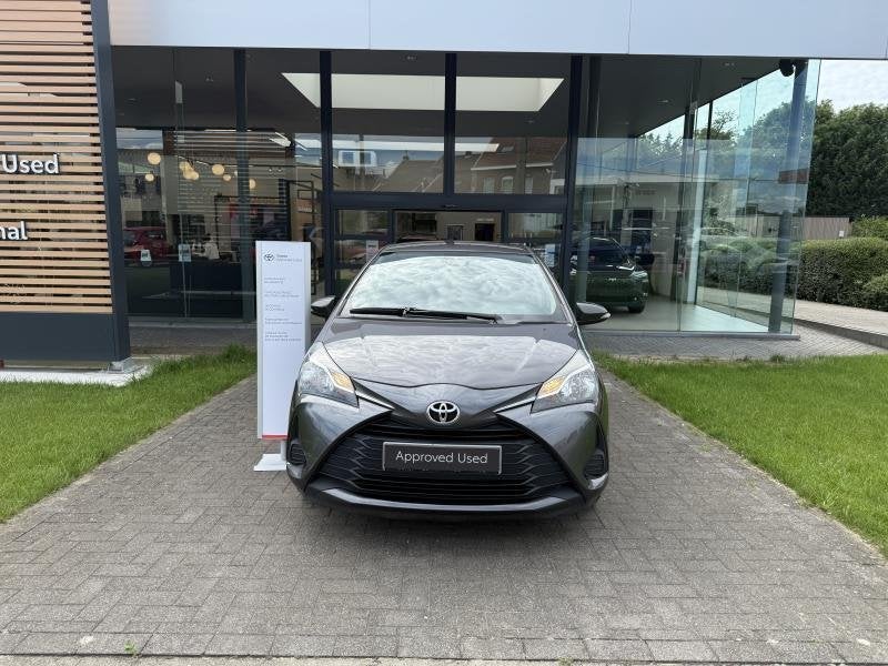 Toyota Yaris Active & Pack Y-OUNG, Autos, Achat, Euro 6, Autres couleurs, 5 portes