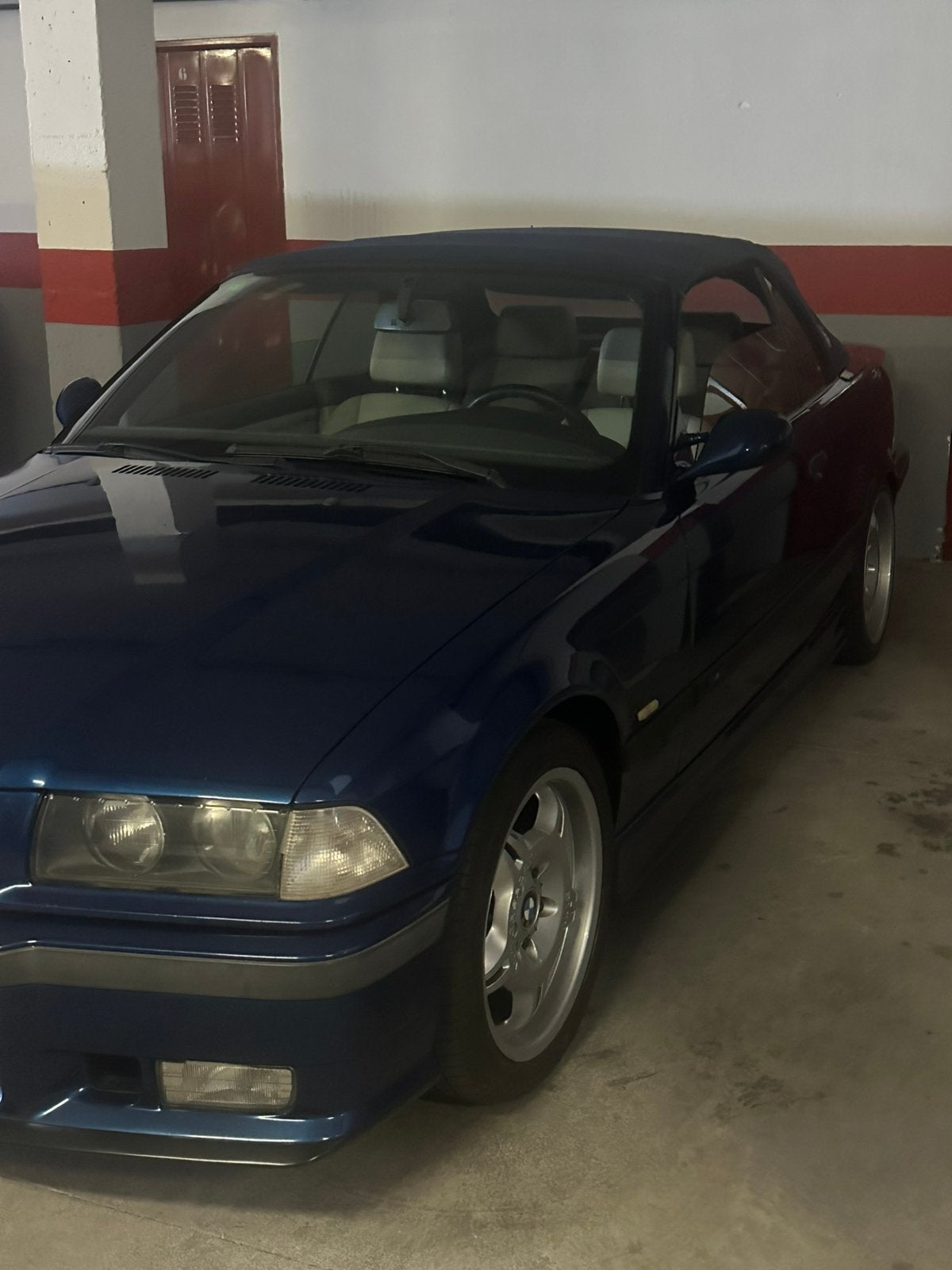 Bmw 318i cabrio M versie. E36 oldtimer, foto 5