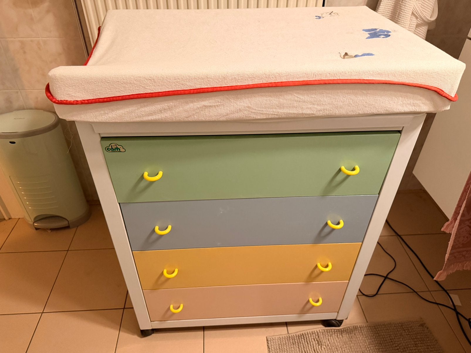 Verzorging tafel, Enlèvement, Comme neuf