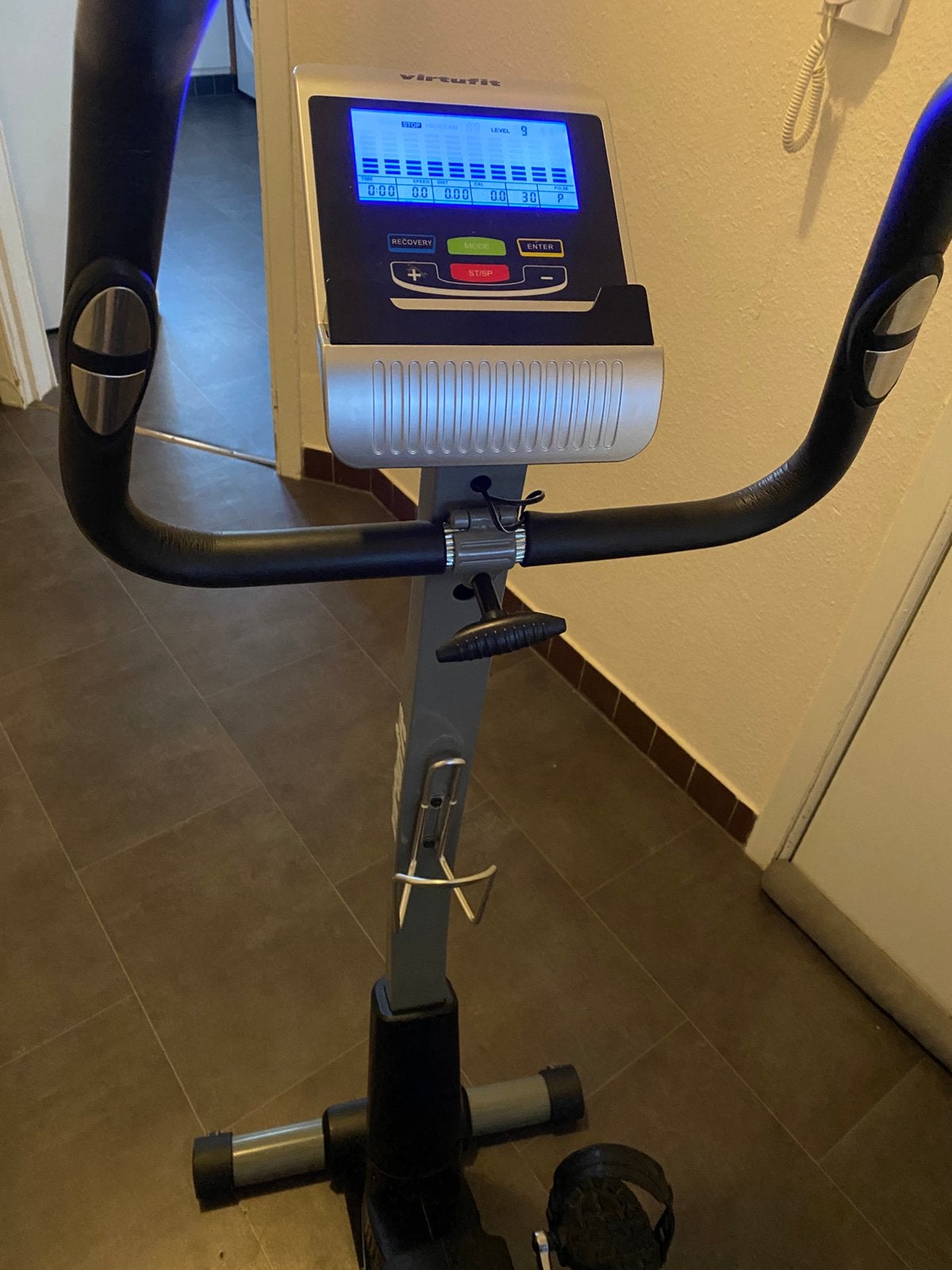 Vélo d’appartement virtufit, Sport en Fitness, Fitnessapparatuur, Ophalen, Zo goed als nieuw