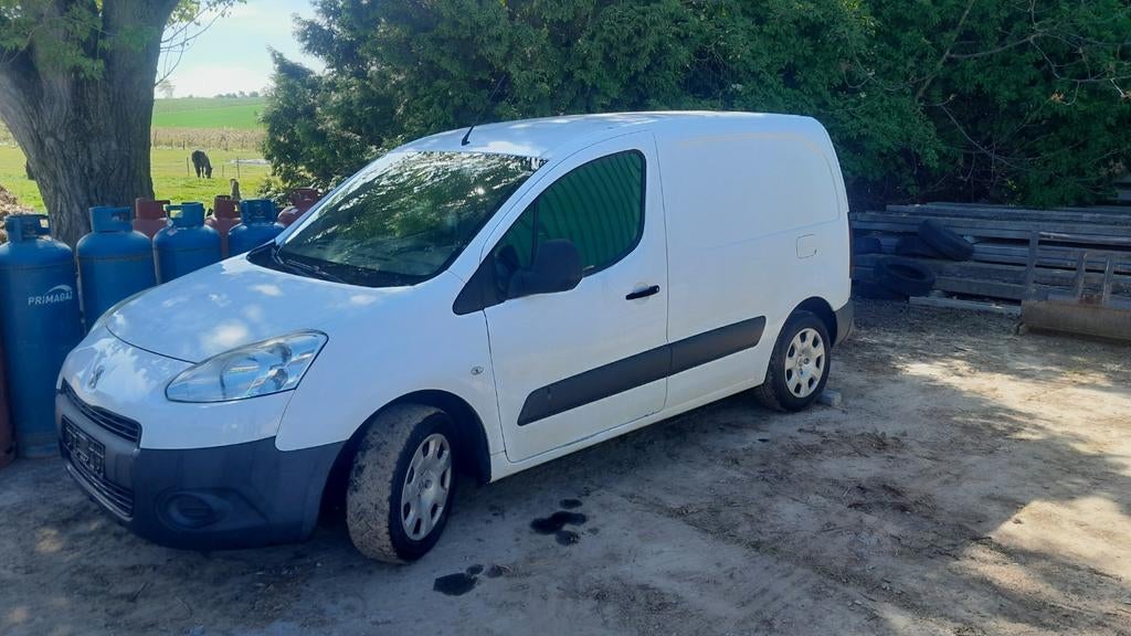 Cargo léger Peugeot Partner, Autos, Euro 5, 453 kg, 2 places, Boîte manuelle