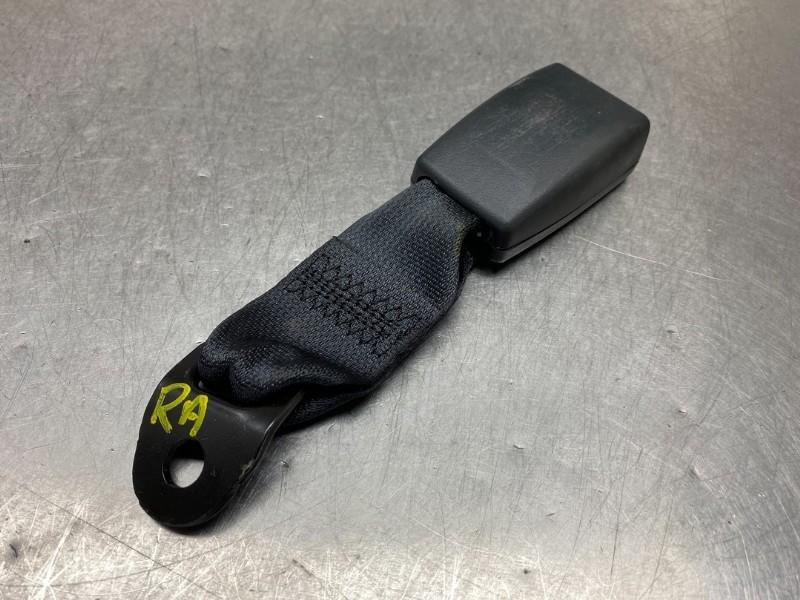 BOUCLE DE CEINTURE ARRIÈRE DROIT Nissan Note (E12), Utilisé, Nissan
