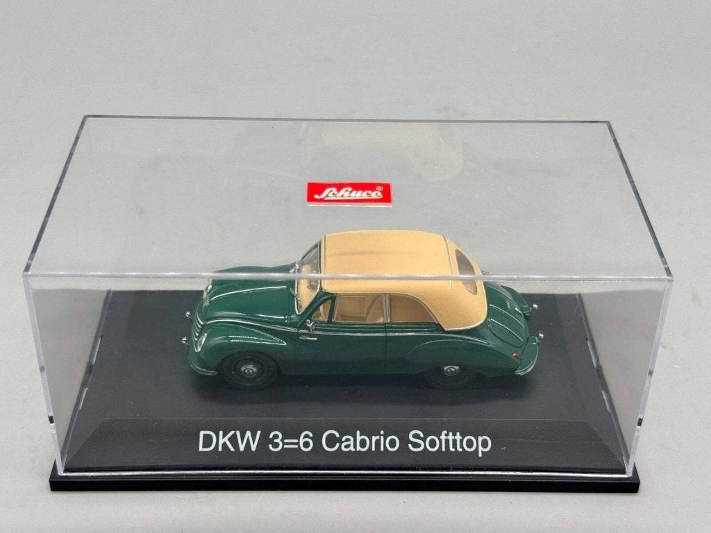1:43 Schuco 02471 DKW 3=6 donkergroen Cabrio closed Softtop, Ophalen of Verzenden, Zo goed als nieuw, Auto, Schuco