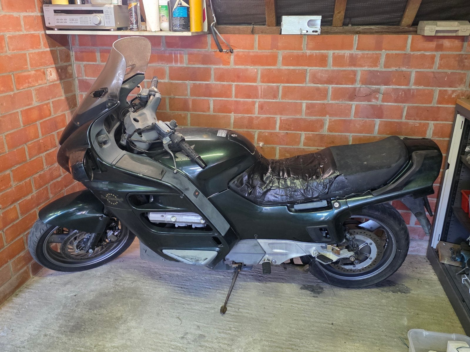 Pan European ST 1100  - in onderdelen zie advertenties, Motoren, Ophalen