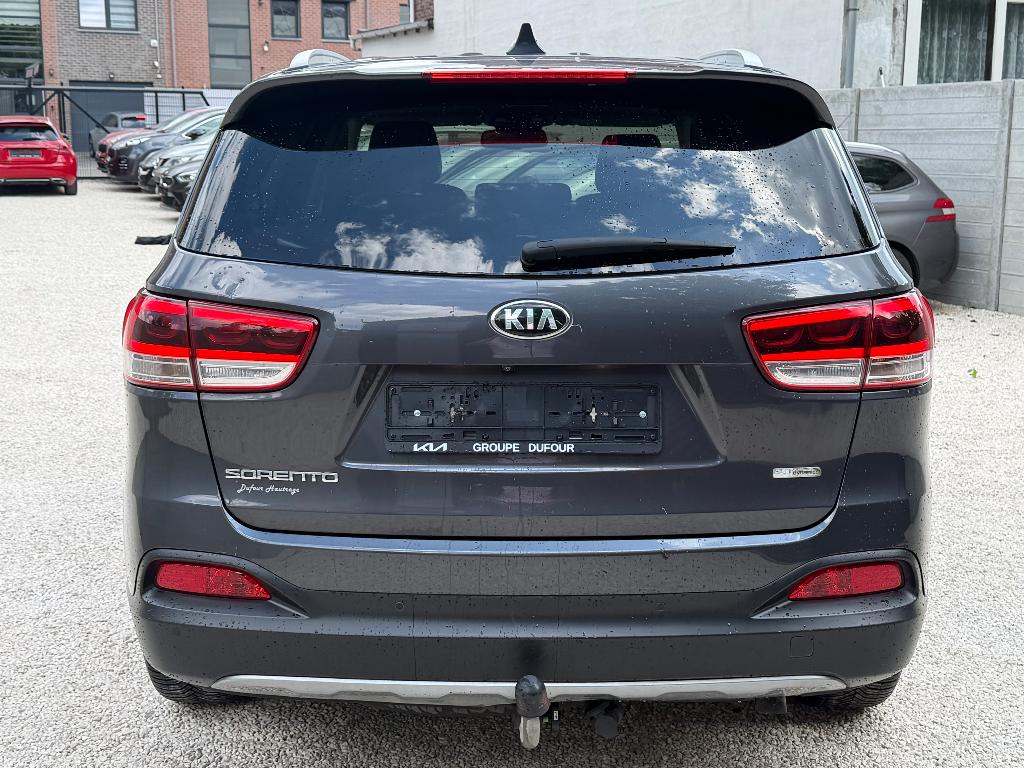 Kia Sorento 2.2 Crdi / 7 PLACES / NAVI / CAMERA, Cuir, Argent ou Gris, Achat, Euro 6