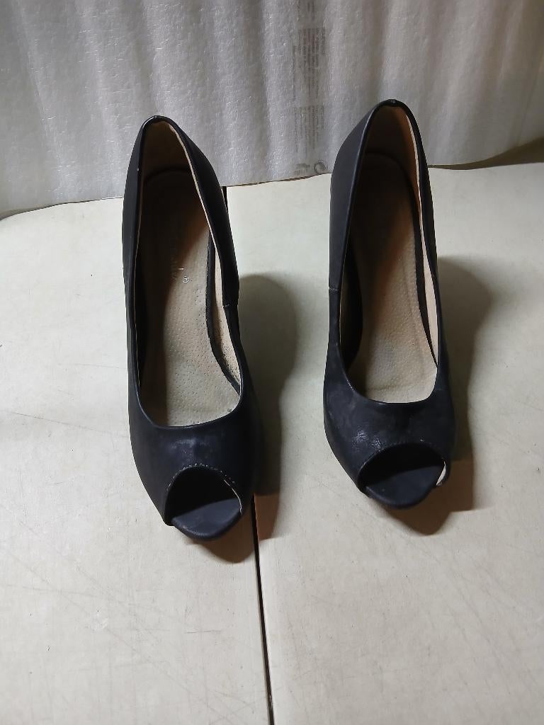 Damesschoenen 39, Kleding | Dames, Schoenen, Zwart, Ophalen of Verzenden, Schoenen met hoge hakken, Super mode