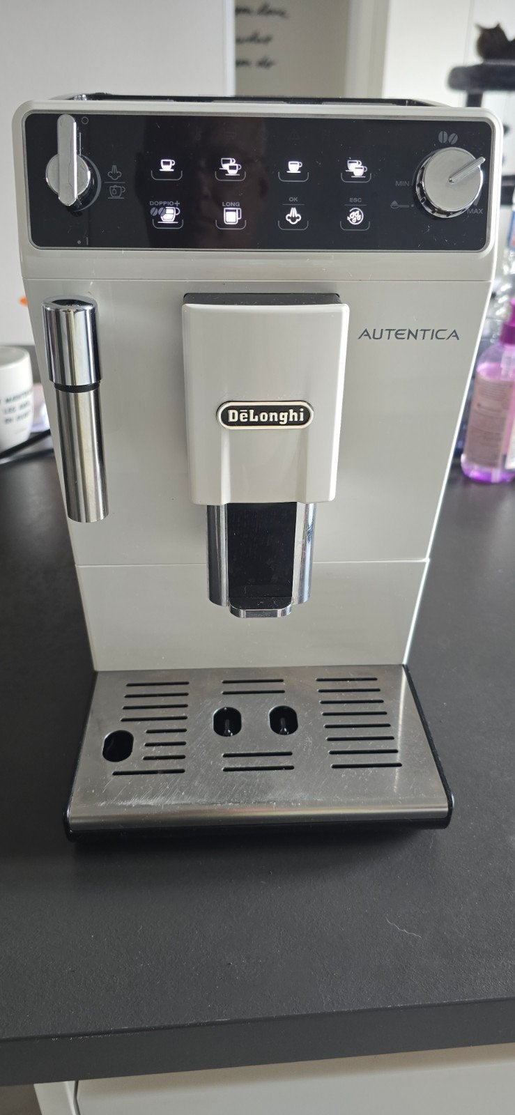 Machine a café  delonghi autentica 29.513wb, Electroménager, Cafetières, Enlèvement