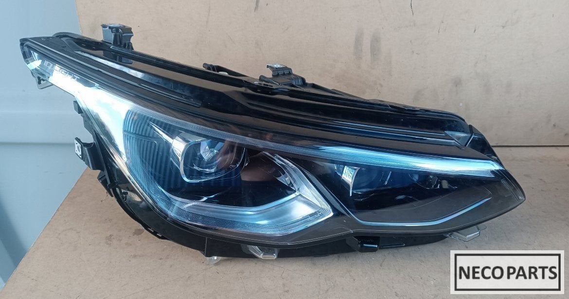 VW GOLF 8 R GTD IQ MATRIX KOPLAMP ALLES LEVERBAAR!!!, Gebruikt, -, Volkswagen, -