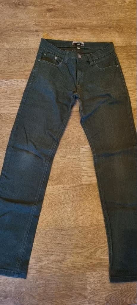 donkergroene of kaki broek maat 164, Kinderen en Baby's, Ophalen of Verzenden, Zo goed als nieuw, Jongen, Broek