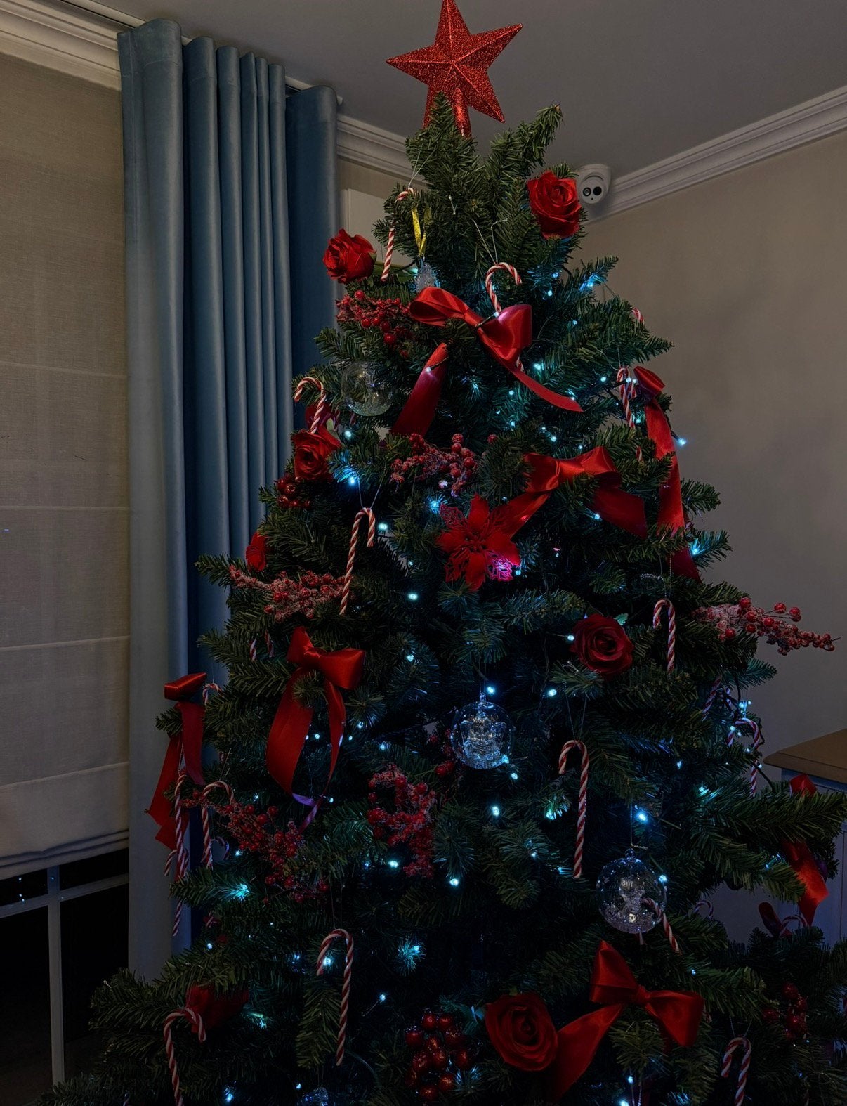 Sapin à vendre, Enlèvement, Comme neuf