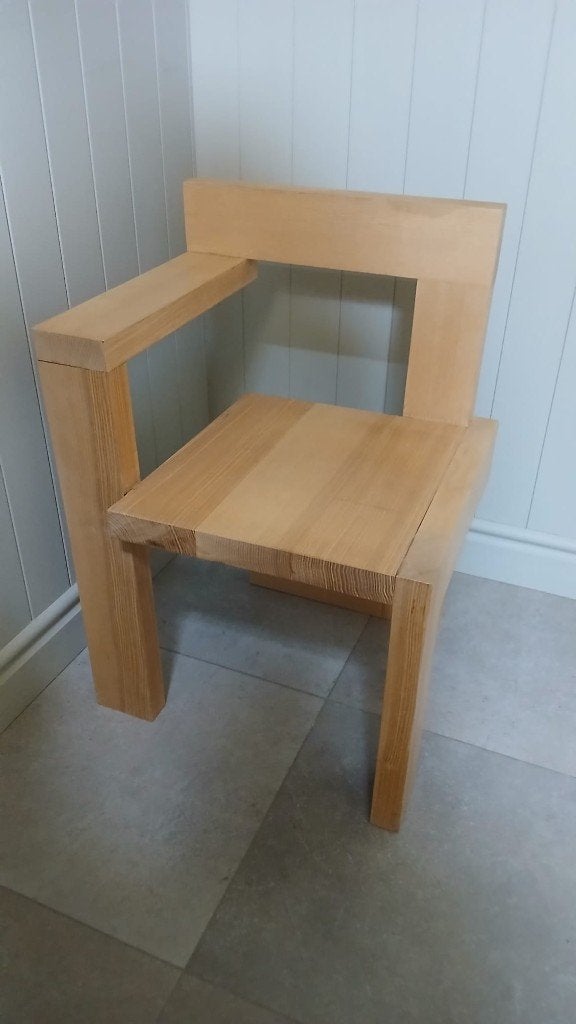 Steltman stoel in massief hout, Ophalen, Bruin, Design, Zo goed als nieuw