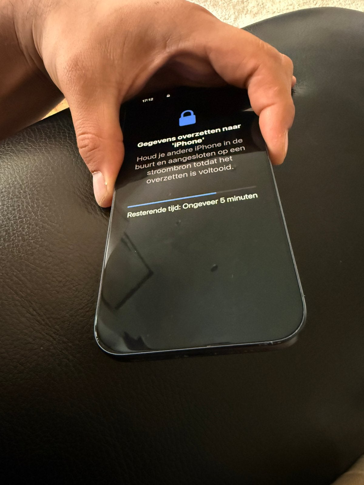 Iphone 17 pro max 256GB Blauw + 2 hoesjes + garantie, Telecommunicatie, Zo goed als nieuw, Ophalen, 256 GB, Overige modellen