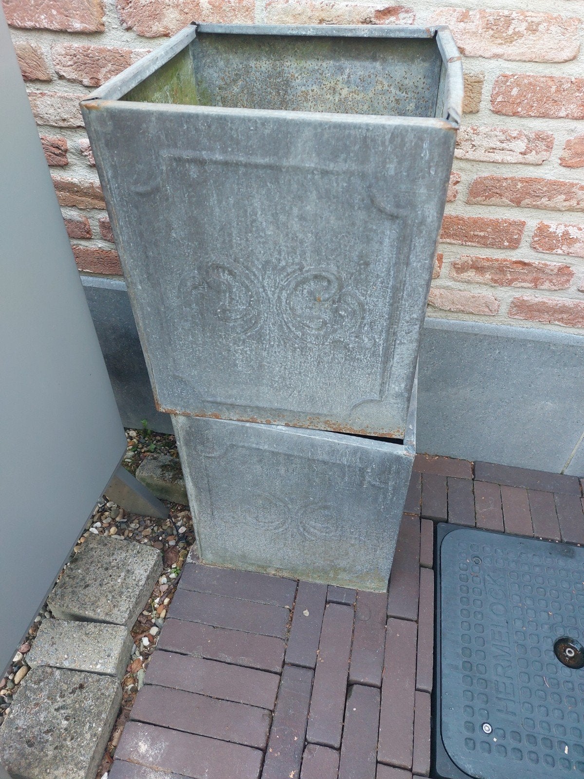 zinken bloembakken, Ophalen, Gebruikt, Metaal