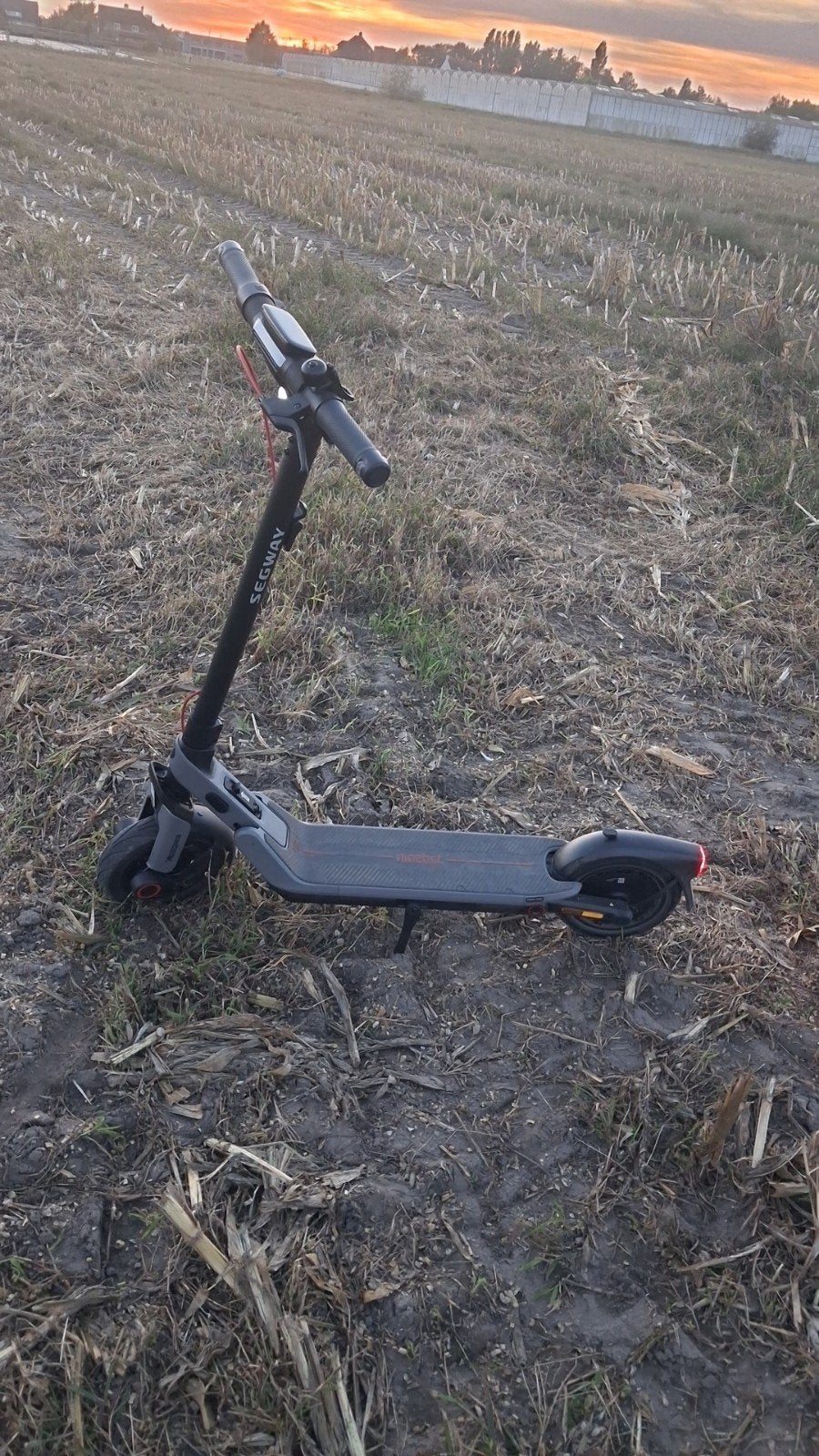 segway ninebot e3 pro, Enlèvement, Neuf, Step électrique (E-scooter), Segway-Ninebot E3 pro