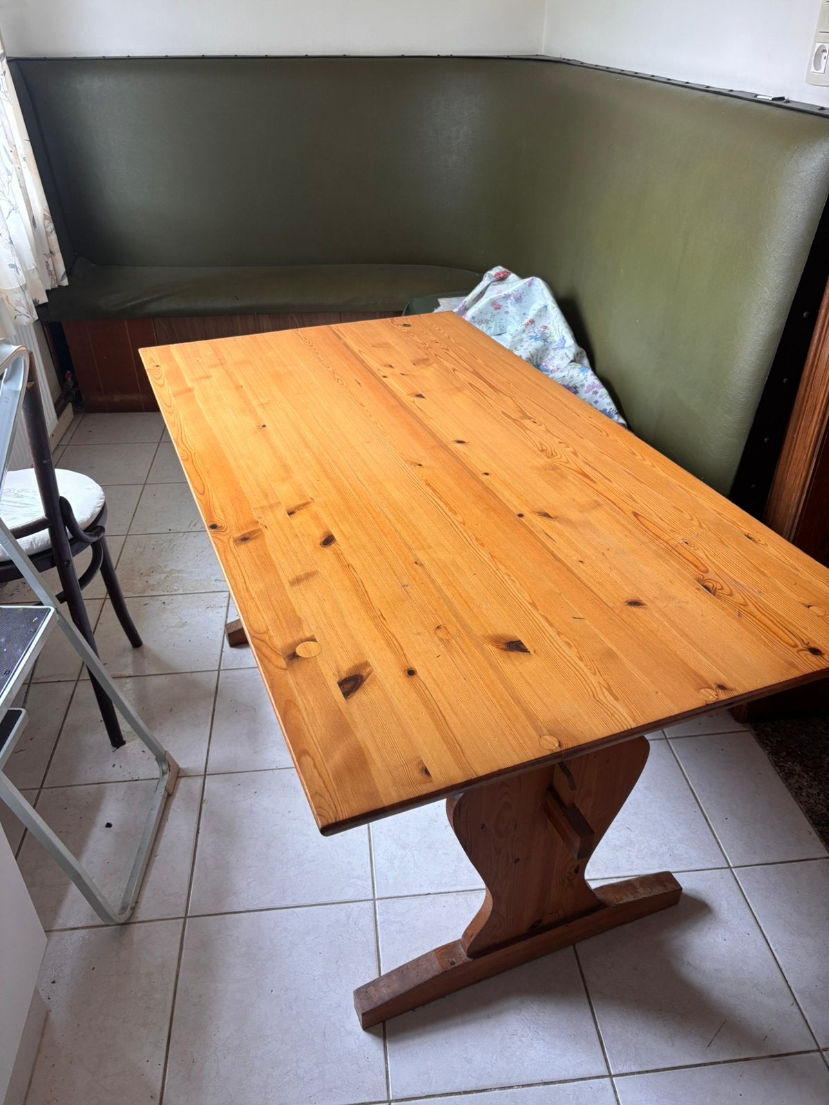 Houten eettafel, Huis en Inrichting, Tafels | Eettafels, Ophalen, Zo goed als nieuw