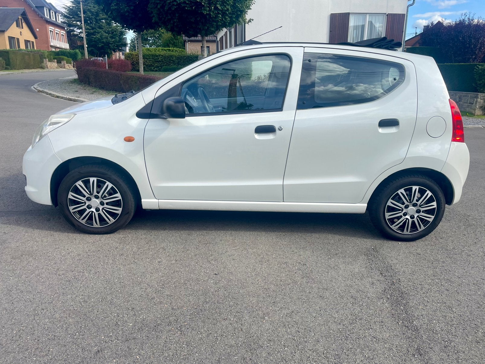 Suzuki alto Serie Air Prête a immatriculer  93.000km!!, Autos, Euro 5, Achat, Système audio, Boîte manuelle