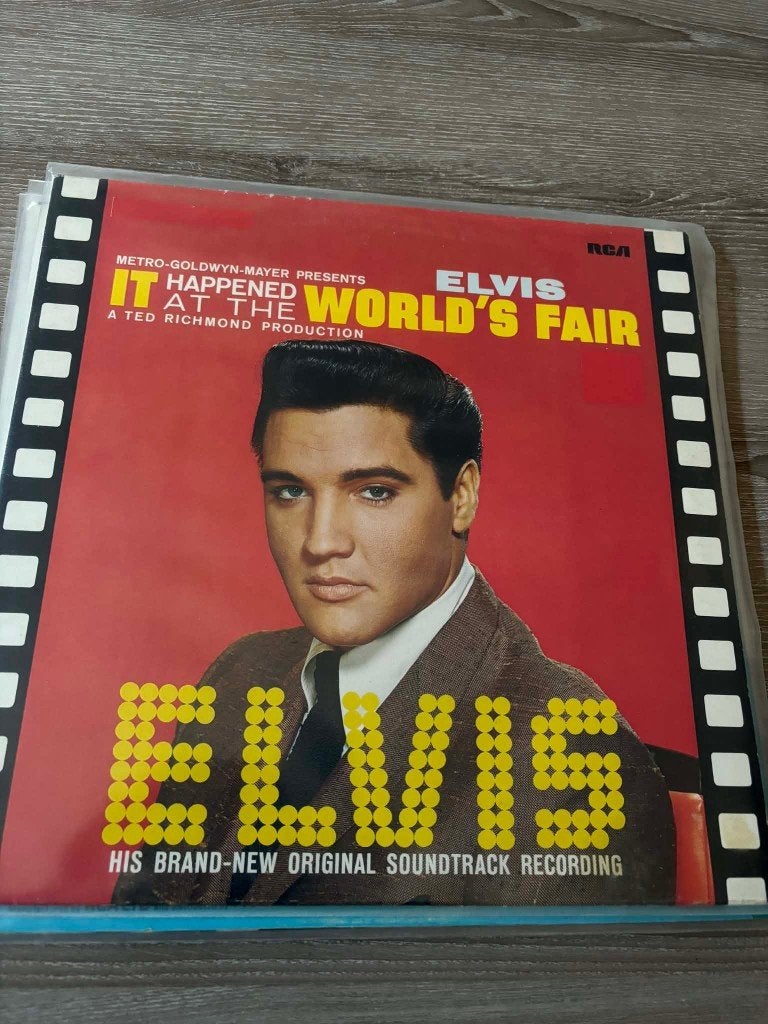 Elvis lp, It happened at the World's fair, Duitse persing., LP, Gebruikt, Ophalen of Verzenden, Beschermende buitenhoes