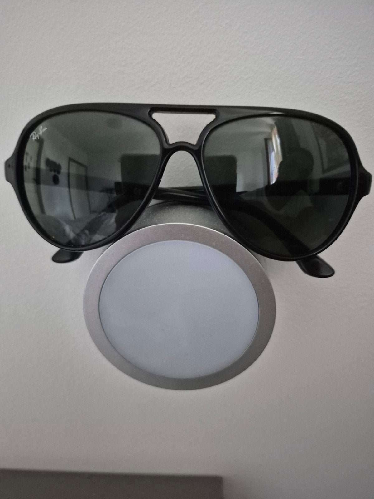 Rayban aviator, Enlèvement ou Envoi