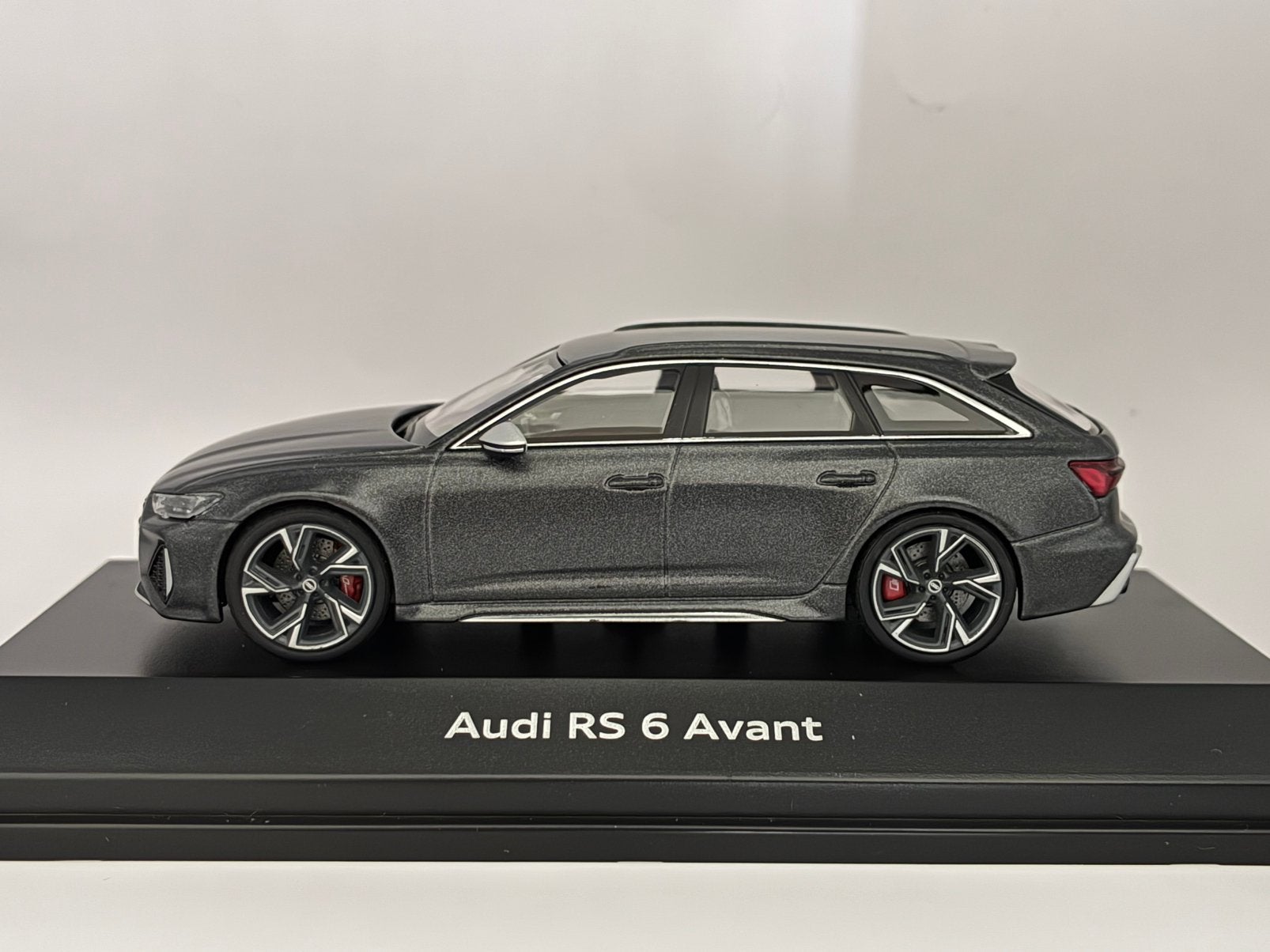 Audi RS6 C8 Avant (Type 5G) 2020 - MiniChamps, Enlèvement ou Envoi, Neuf, Voiture, MiniChamps