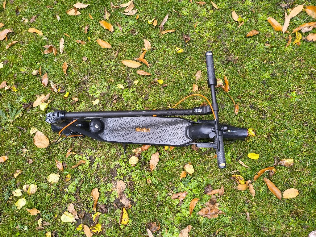 trottinette électrique Ninebot F2 Pro E - Excellent état, Enlèvement, Utilisé, Step électrique (E-scooter), Segway Ninebot