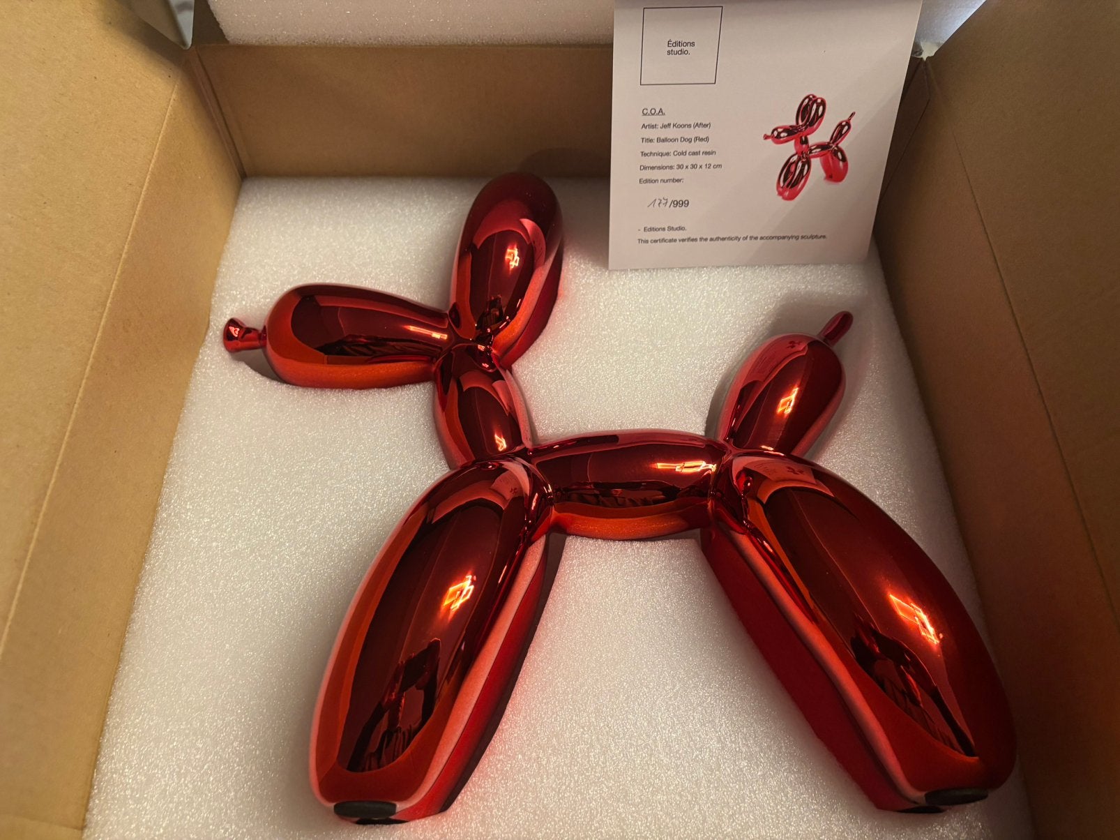 Balloon dog (after) Editions studio jeff koons, Antiquités & Art, Art | Objets design, Sculpture, Rouge, Numéroté, Enlèvement ou Envoi
