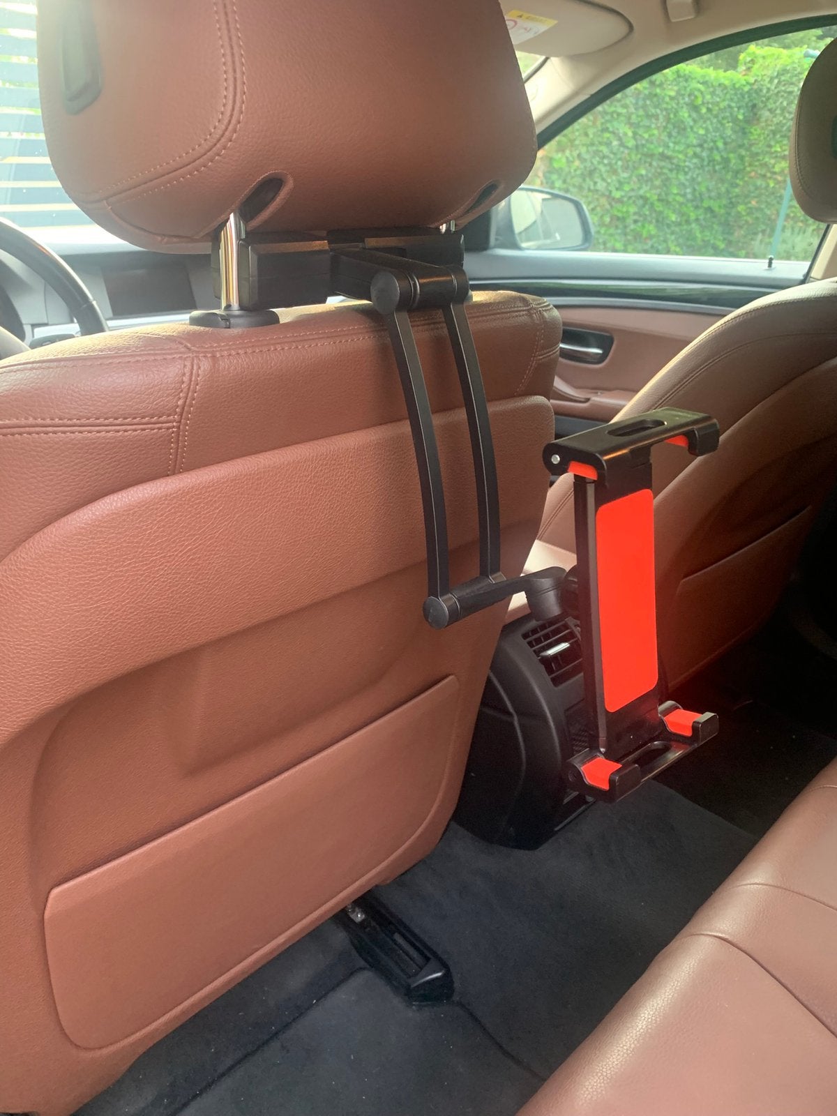 iPad/iPhone houders voor op achterbank, Enlèvement, Utilisé, BMW