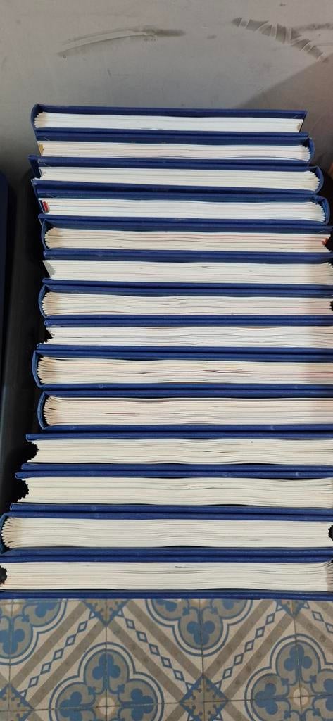 Encyclopédie complète de l'aviation, Livres, Enlèvement