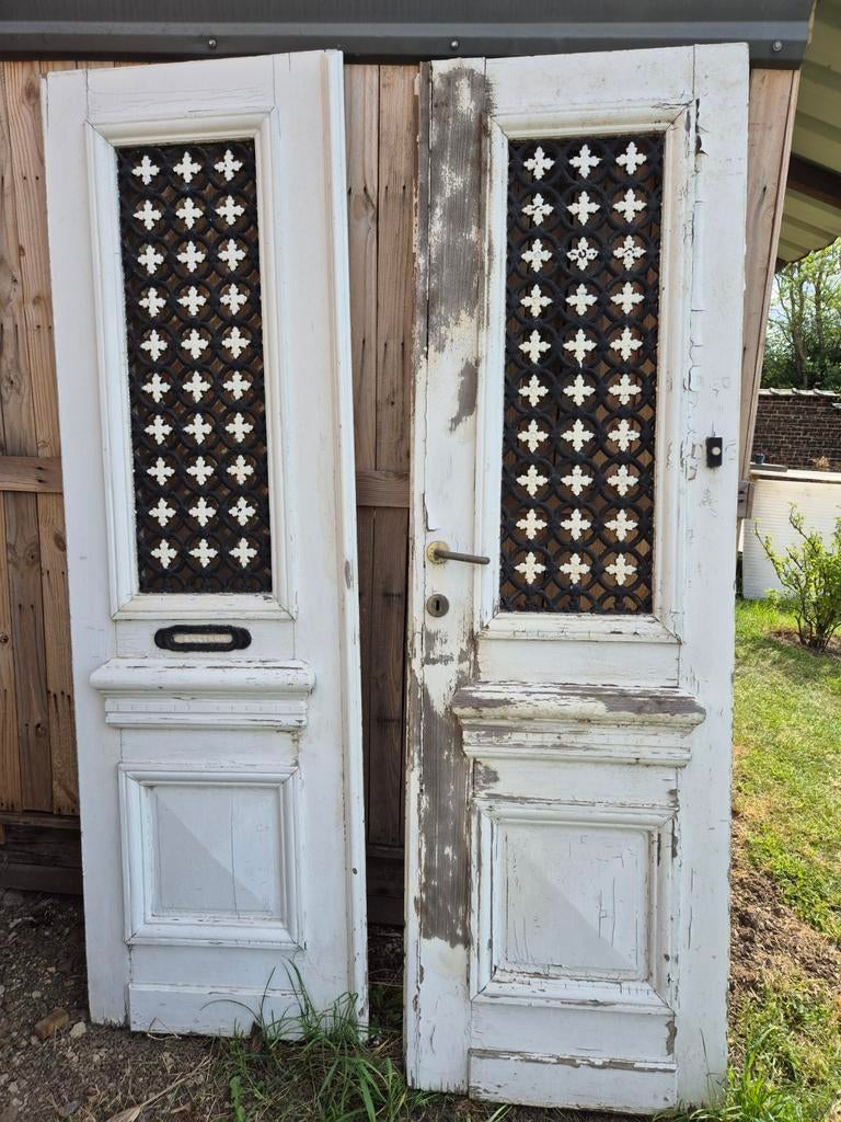 Double porte d'epoque avec ferrures, Bricolage & Construction, Enlèvement