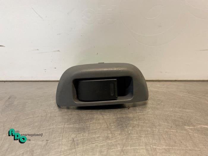 Elektrisch Raam Schakelaar van een Peugeot 107 (107 05-), Auto-onderdelen, Gebruikt, -, -, Ophalen of Verzenden