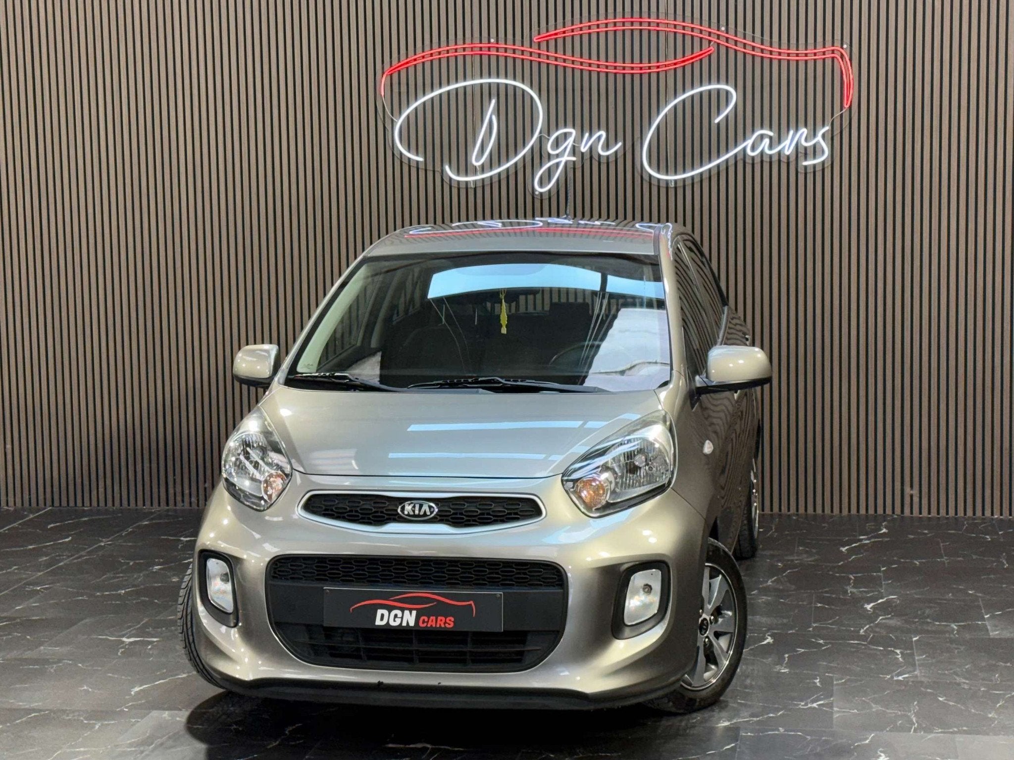 Kia Picanto Picanto 1.0i Navi Edition (bj 2017), https://public.car-pass.be/vhr/cd73dedd-f561-4e87-ac2b-57b7291e0228, Stof, Gebruikt