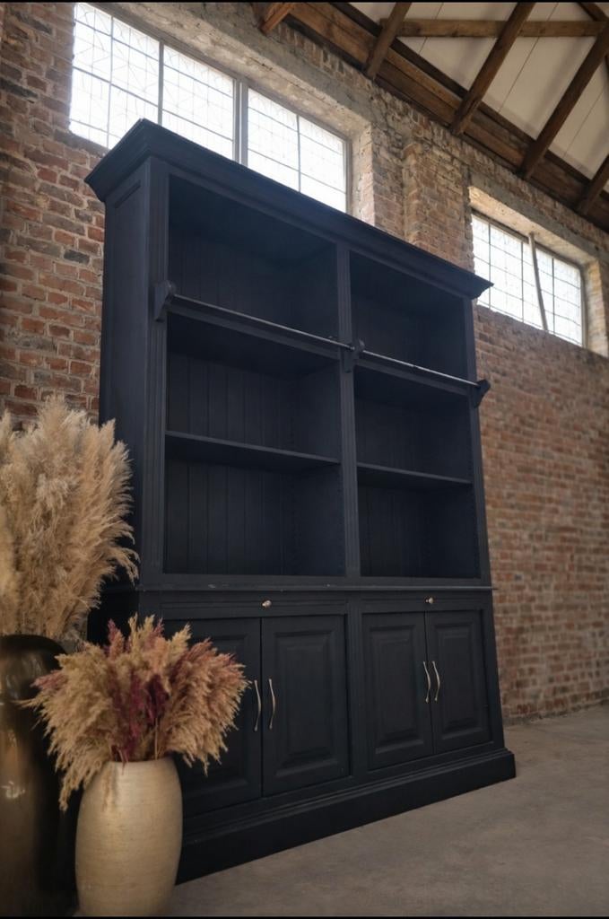 Massieve boekenkast/bibliotheekkast GRATIS LEVERING, Ophalen, Gebruikt, Met deur(en), 200 cm of meer