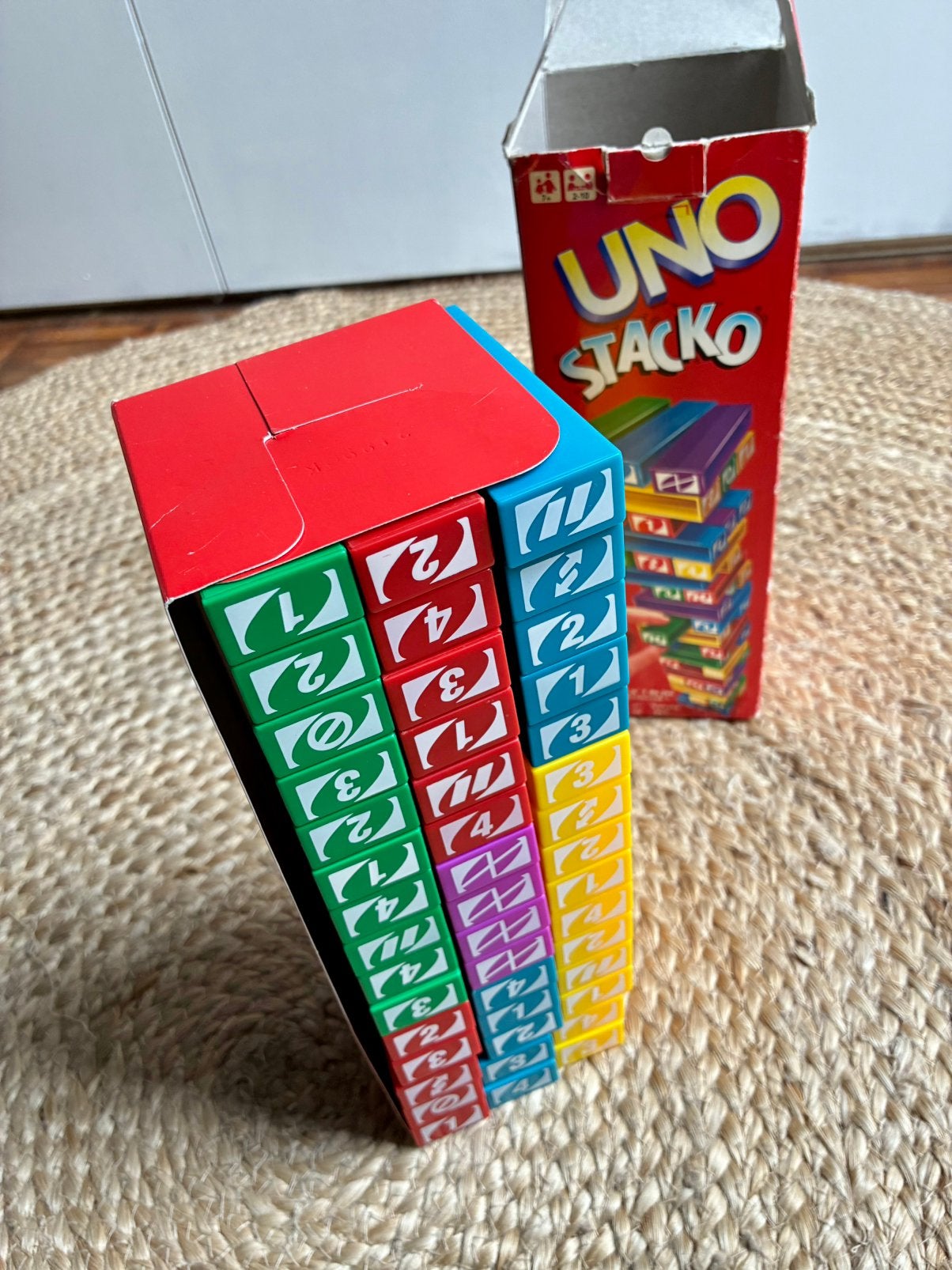 UNO StackO, Hobby en Vrije tijd, Gezelschapsspellen | Kaartspellen, Ophalen, Zo goed als nieuw