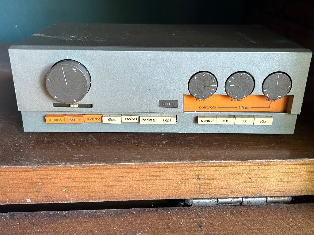 Quad 33 voorversterker en FM 3 tuner 303 eindvsterker, Ophalen