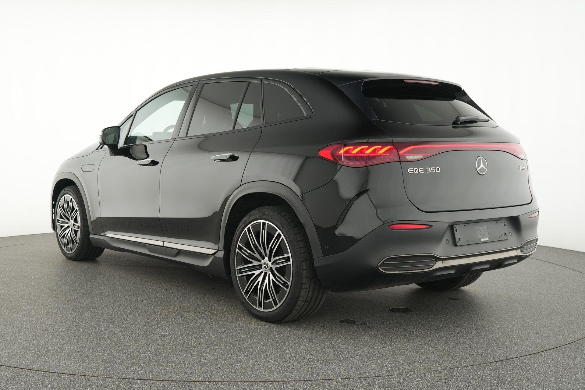 Mercedes-Benz EQE-Klasse 350 4MATIC SUV AMG Line | Panoramis, Auto's, Mercedes-Benz, Automaat, 607 km, Zwart, 96 kWh