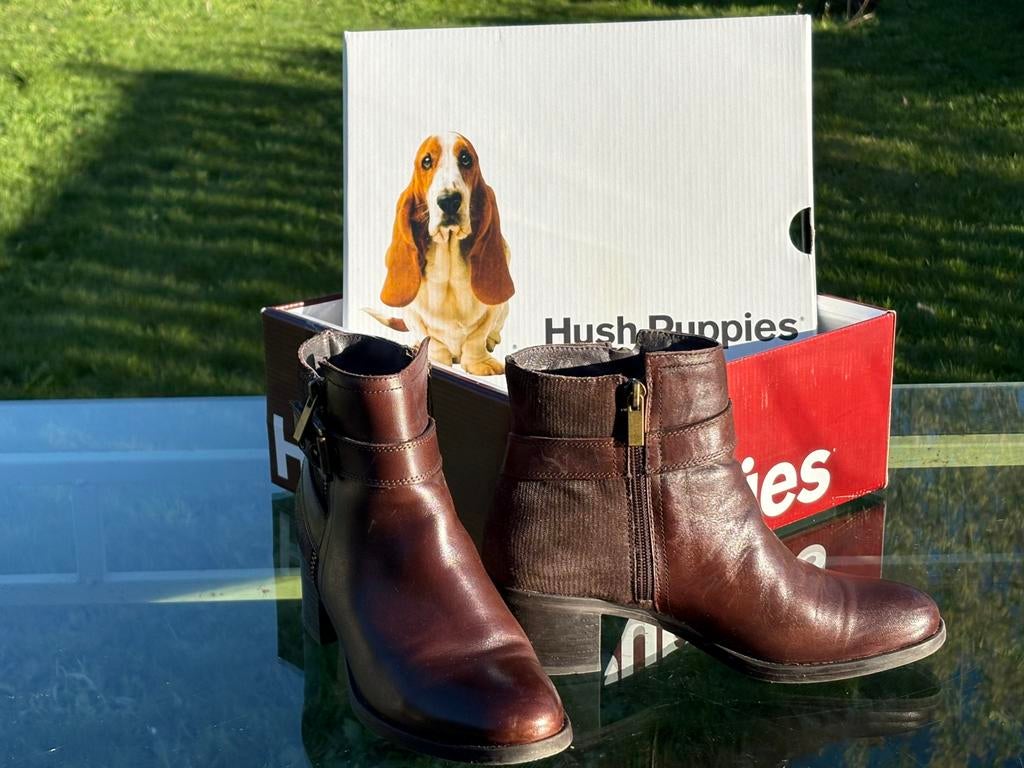 Hush Puppies enkellaarzen, Bruin, Lage of Enkellaarzen, Ophalen of Verzenden, Zo goed als nieuw