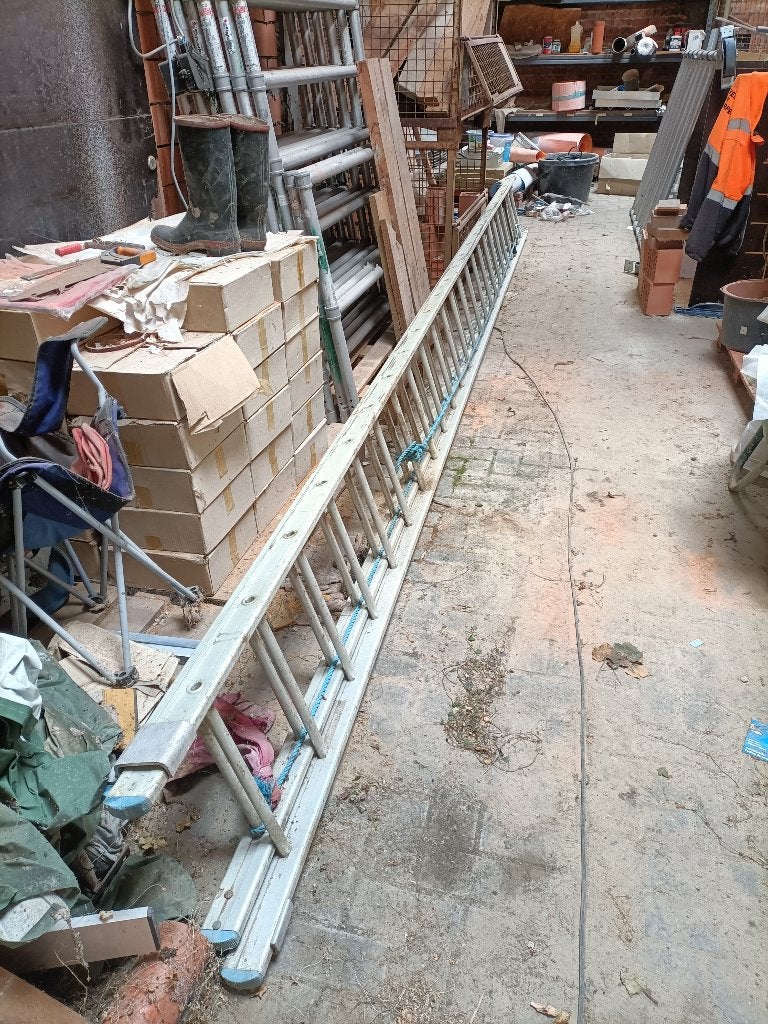Lange alu ladder 2 X 24 sporten, Ophalen, Gebruikt, Ladder, Opvouwbaar of Inschuifbaar