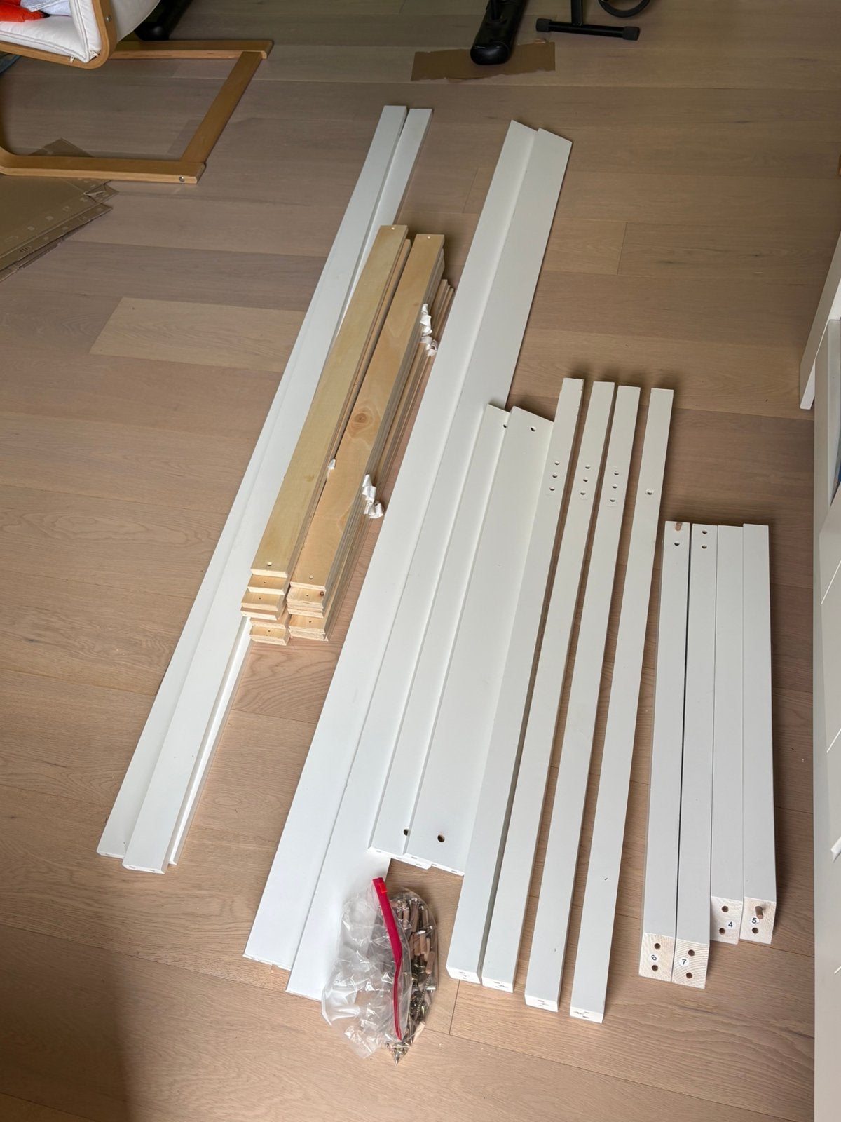 Huisbed 90x200 wit + ongebruikte bedlade – houten kinderbed, Ophalen, 85 tot 100 cm, Zo goed als nieuw, Lattenbodem