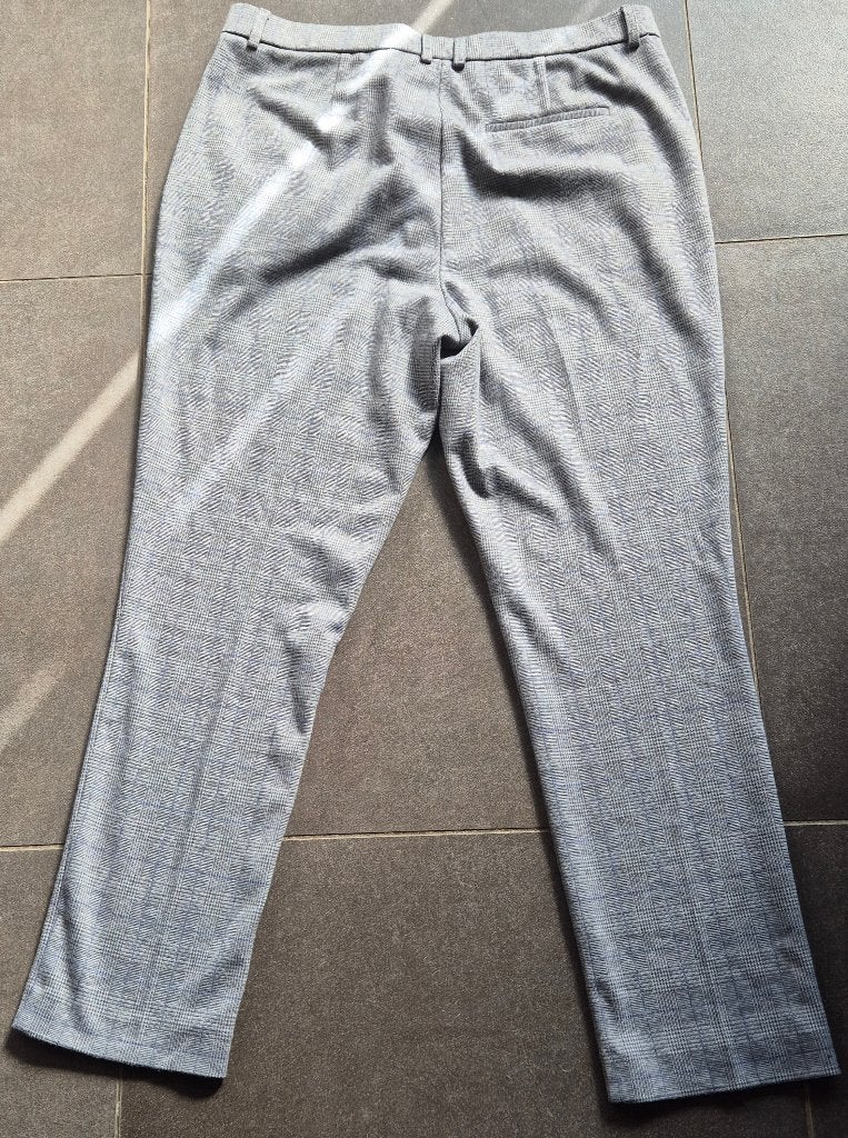 Broek - Damart maat 52, Kleding | Dames, Grote Maten, Ophalen of Verzenden, Zo goed als nieuw, Broek of Spijkerbroek