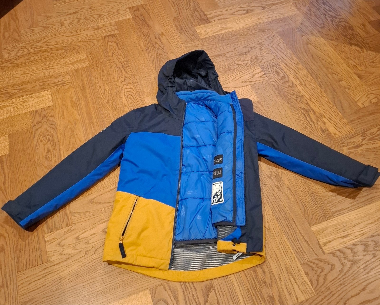 jas jack wolfskin 3 in 1 te koop, Jack Wolfskin, Ophalen of Verzenden, Zo goed als nieuw, Jongen