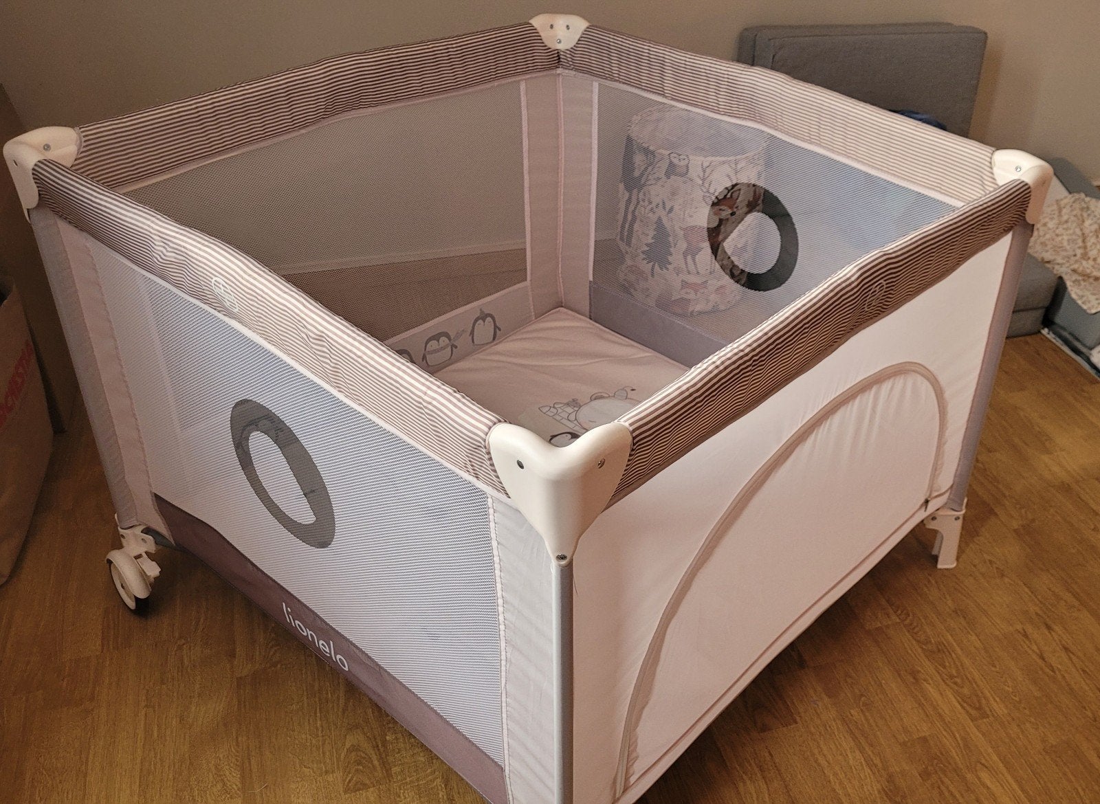 Parc bébé pliable lionelo, Enlèvement ou Envoi, Utilisé, Carré, Tapis de parc