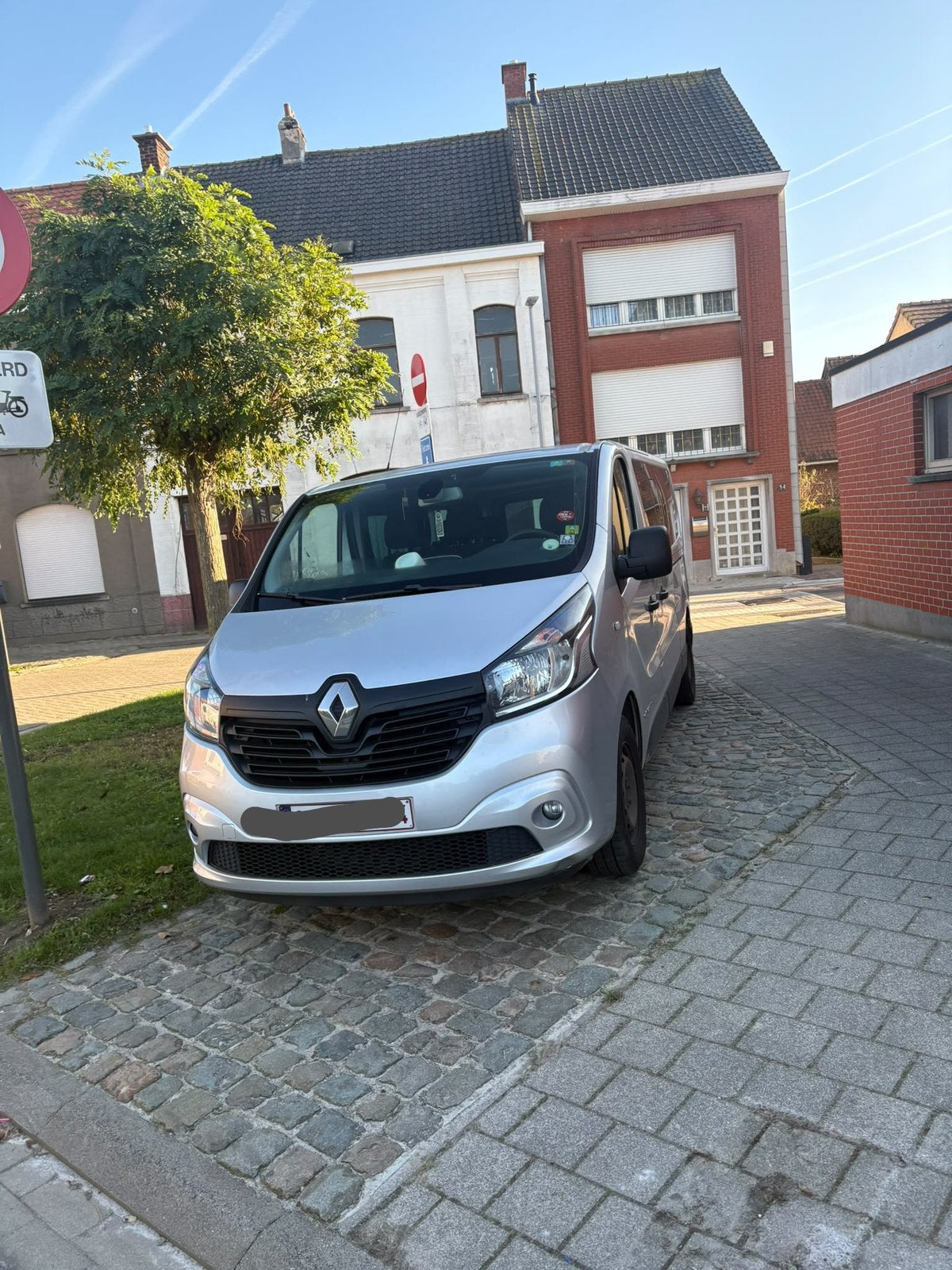 Renault trafic minibus, Auto's, Voorwielaandrijving, Electronic Stability Program (ESP), 9 zetels, Te koop