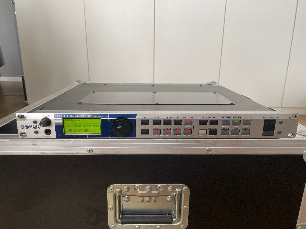Module de sons Yamaha MOTIF-RACK, Muziek en Instrumenten, Soundmodules, Gebruikt, Yamaha, Ophalen